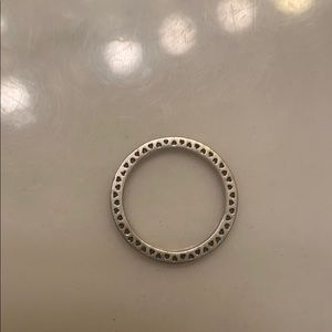 Pandora ring